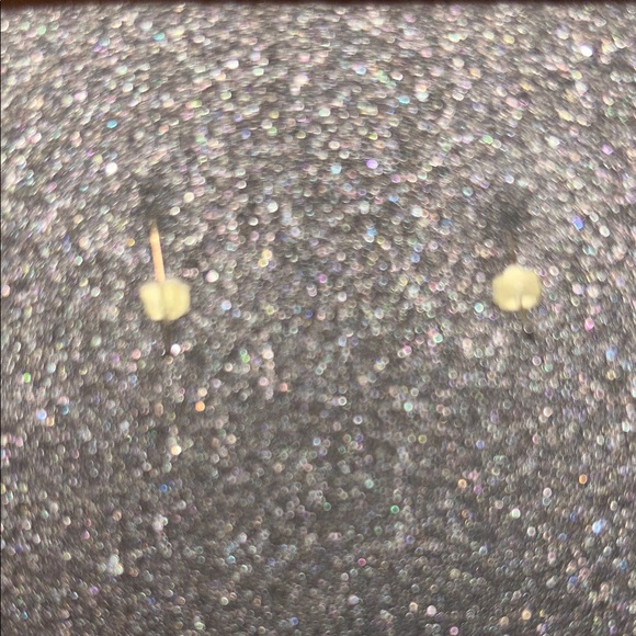 Elegant Silver and Pearl Drop Earrings…open to offers. U can bundle - Picture 6 of 6